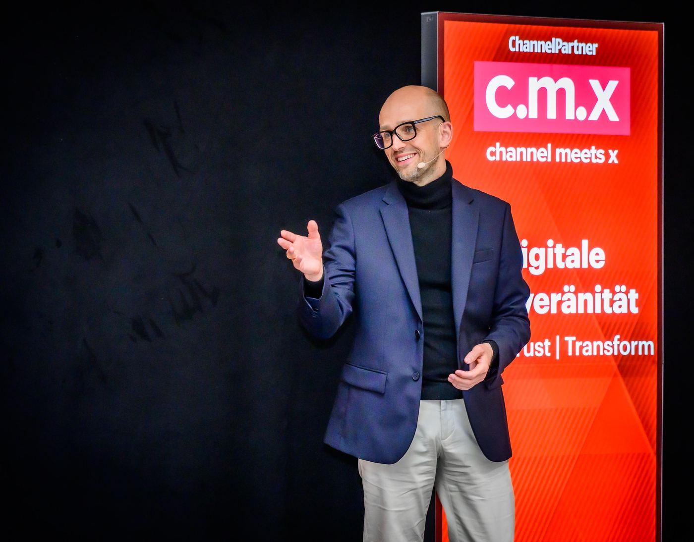 c.m.x channel meets x, München